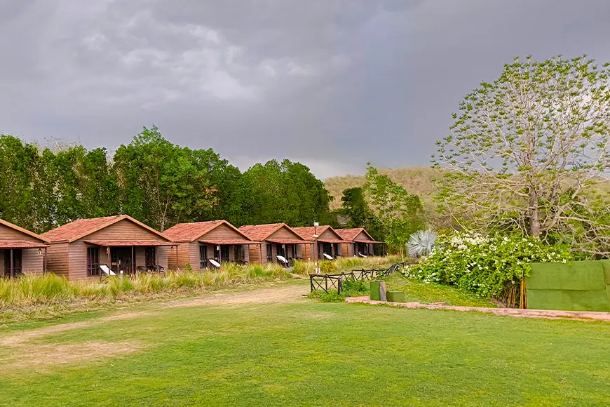 luxurious cottages at the Statue of Unity Tent City-1,