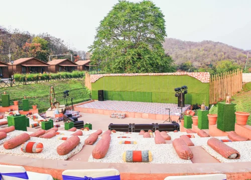 Celebrate Your Anniversary at Tent City-1: Romantic Getaways in Nature